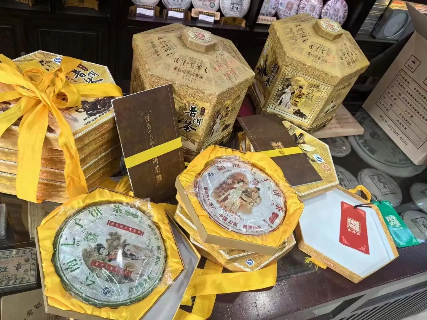 徐州回收陈升号普洱茶2007年生茶熟茶图3